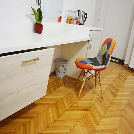 Apartamento Mona *